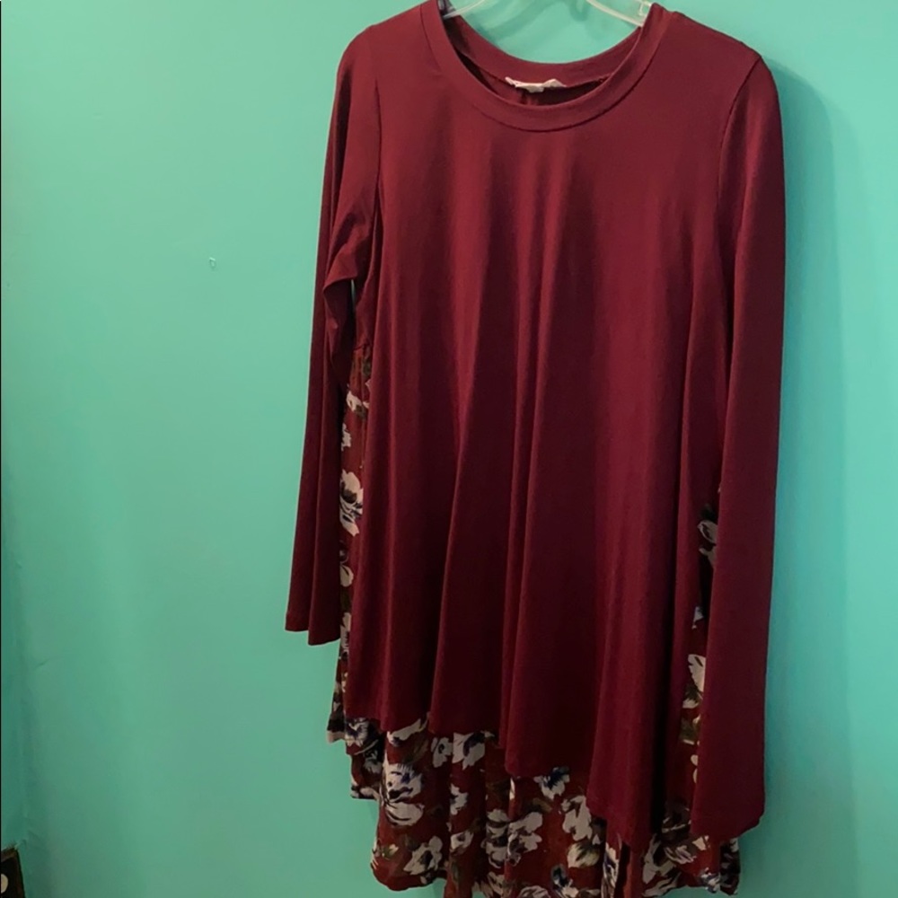 Eesome long sleeve floral print top